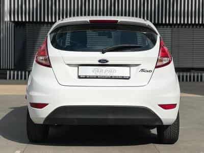 Ford Fiesta Manuelle / Essence (2015) - Photo 6