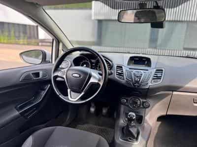 Ford Fiesta Manuelle / Essence (2015) - Photo 10