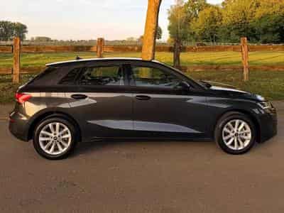 Audi A3 A3 Sportback 35 TFSI 150 S tronic 7 - Garantie (2022) - Photo 3