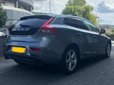 Volvo V40 (2015) - Photo 1