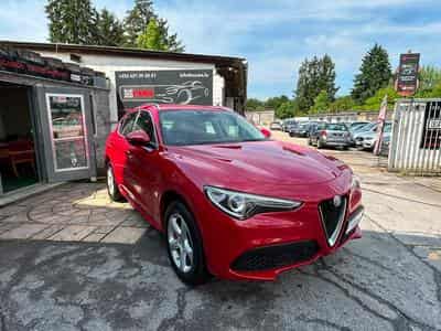Alfa-Romeo Stelvio 2.0 201CV Q4 (2018) - Photo 9
