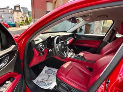 Alfa-Romeo Stelvio 2.0 201CV Q4 (2018) - Photo 10