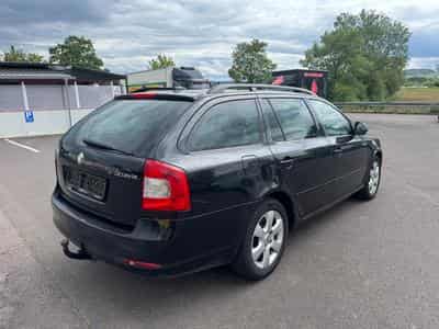 Skoda Octavia 1.9 TDI (2010) - Photo 3