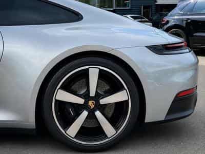 Porsche 992 Porsche 911 Carrera (992.2) (2025) - Photo 9