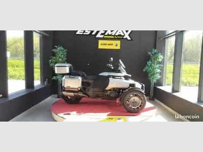 BRP Can-Am Spyder (2025) - Photo 4
