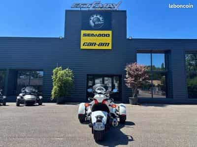 BRP Can-Am Spyder (2010) - Photo 3