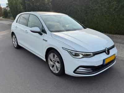 VW Golf VIII Style 2.0 TDI DSG (2020) - Photo 1