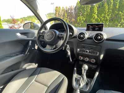Audi A1 1.4 TFSI Sportback S-Tronic (2015) - Photo 7