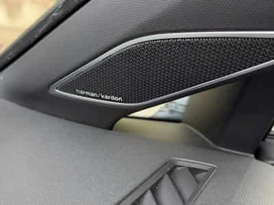 VW Golf GTI 2.0 TSI DSG (2022) - Photo 9
