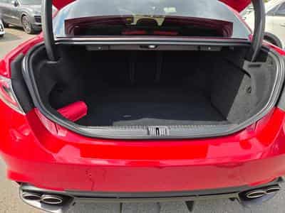 Alfa-Romeo Giulia QUADRIFOGLIO 2.9 V6 BI-TURBO 520 AT8 (2024) - Photo 7
