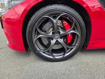 Alfa-Romeo Giulia QUADRIFOGLIO 2.9 V6 BI-TURBO 520 AT8 (2024) - Photo 12
