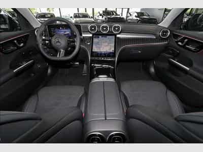 Mercedes C 200 d T AMG MBUX+LED+Pano+360° (2025) - Photo 4