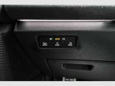 VW Tiguan 2,0 TDI DSG (2025) - Photo 11
