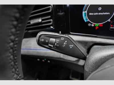 VW Tiguan 2,0 TDI DSG (2025) - Photo 9