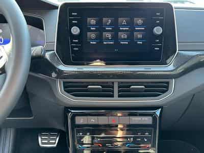 VW T-Cross R-Line (2026) - Photo 9
