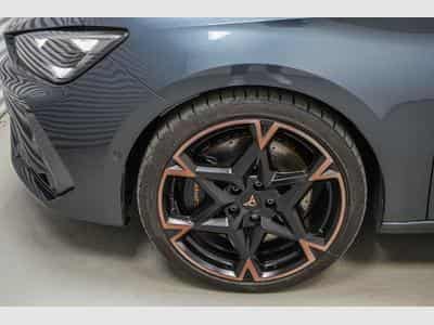 Cupra Leon ST 2,0 TSI (2025) - Photo 5