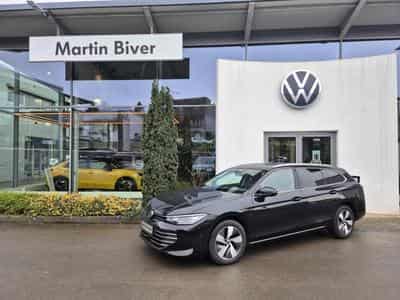 VW Passat Business (2024) - Photo 1