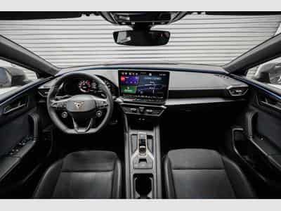Cupra Leon ST 2,0 TSI (2025) - Photo 5