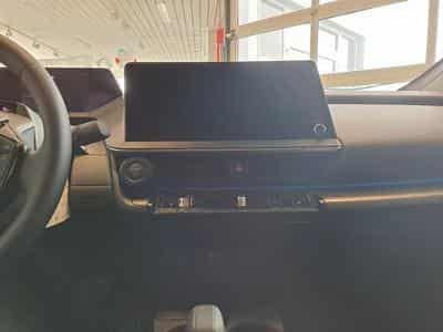 Toyota Prius Premium Plus PHEV (2024) - Photo 13