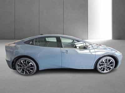 Toyota Prius Premium Plus PHEV (2024) - Photo 4