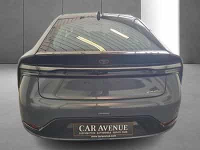 Toyota Prius Premium Plus PHEV (2024) - Photo 6