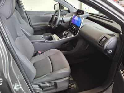 Toyota bZ4X Business Plus 2WD (2025) - Photo 13