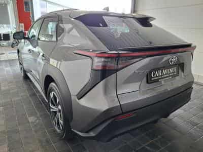 Toyota bZ4X Business Plus 2WD (2025) - Photo 6