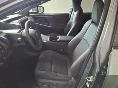 Toyota bZ4X Business Plus 2WD (2025) - Photo 8