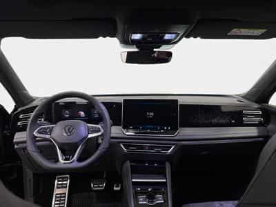 VW Tiguan R-Line Edition 2.0 (2025) - Photo 13