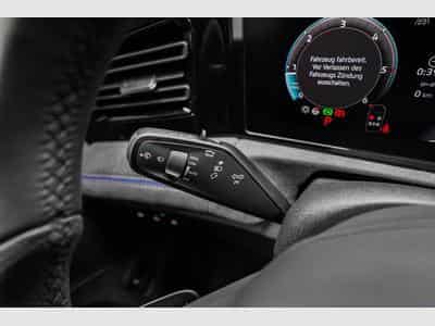 VW Tiguan 2,0 TDI DSG (2025) - Photo 10