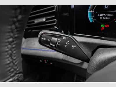 VW Tiguan 2,0 TDI DSG (2025) - Photo 10