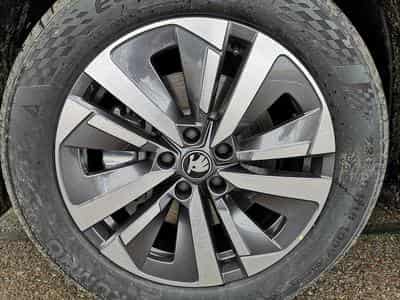 Skoda Kodiaq 2.0 TDI 142 kW 4x4 Selection (2026) - Photo 4