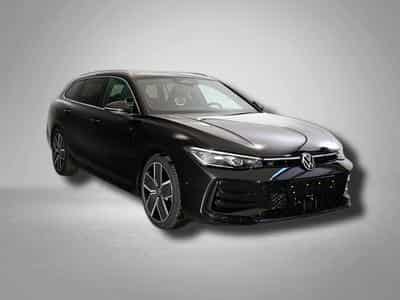 VW Passat Variant R-Line 2.0 TSI 7-Gang-DSG 4x4 (2025) - Photo 7