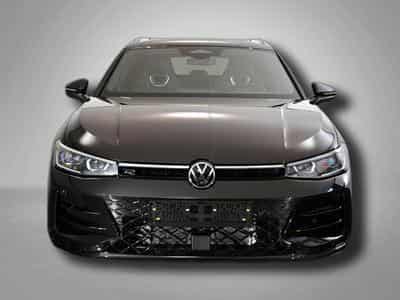 VW Passat Variant R-Line 2.0 TSI 7-Gang-DSG 4x4 (2026) - Photo 8