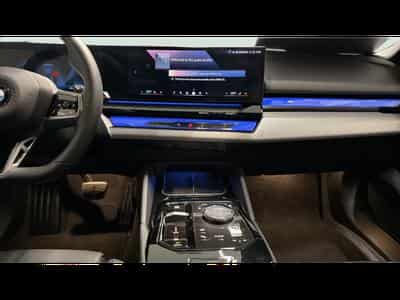BMW 520 PACK M (2025) - Photo 9