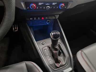 Audi A1 Allstreet (2025) - Photo 12