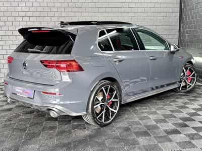 VW Golf GTI Clubsport 2.0 TSI 300 CV DSG7 *MATRIX* *TÊTE HAUTE* *PAN (2024) - Photo 6