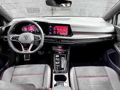 VW Golf GTI Clubsport 2.0 TSI 300 CV DSG7 *MATRIX* *TÊTE HAUTE* *PAN (2024) - Photo 9