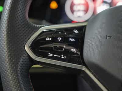 VW Golf GTI Clubsport 2.0 TSI 300 CV DSG7 *Matrix* *Harman* (2023) - Photo 10