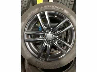 Jantes alu + Pneus h 16" 205/55 R16 91H (2026) - Photo 1