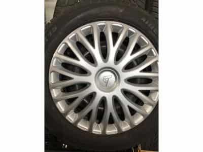 Jantes et pneus – 15" - Photo 1