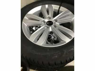 Jantes alu + Pneus h 17" 225/60 R17 (2026) - Photo 1