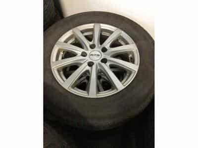 Jantes alu + Pneus h 16" 215/65 R16 98H (2026) - Photo 1