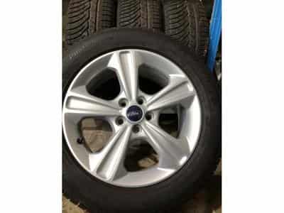 Jantes alu + Pneus h 17" 235/55 R17 103V (2026) - Photo 1