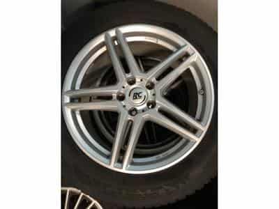 Jantes alu + Pneus h 18" 235/60 R18 107H (2026) - Photo 1