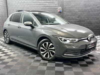VW Golf Life ACTIVE 2.0 TDI DSG7 150 CV ** Attelage ** Caméra ** (2022) - Photo 3