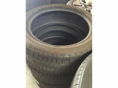 Pneus été 19" 235/50 R19 99V (2026) - Photo 1