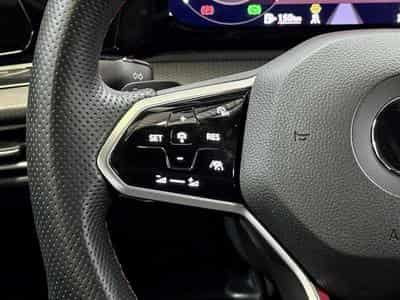 VW Golf GTI Clubsport 2.0 TSI 300CV DSG7 ** DCC ** Matrix ** Caméra (2023) - Photo 11