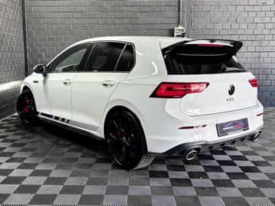 VW Golf GTI Clubsport 2.0 TSI 300CV DSG7 ** DCC ** Matrix ** Caméra (2023) - Photo 4