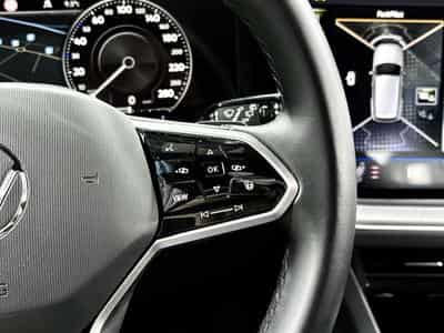 VW Touareg 3.0 TSi V6 PHEV 4MOTION Elegance 381 CV  * Attelage * (2022) - Photo 12